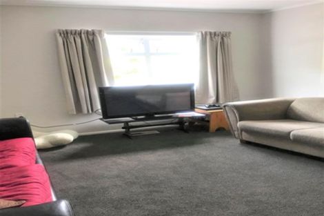 Photo of property in 47a Elmslie Road, Pinehaven, Upper Hutt, 5019