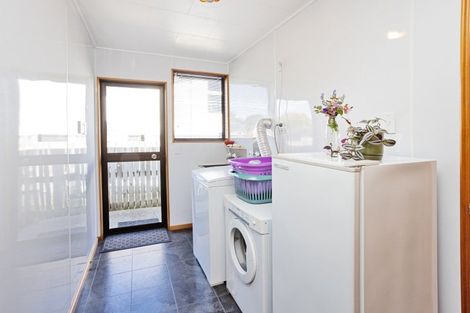 Photo of property in 60 Macmaster Street, Richmond, Invercargill, 9810