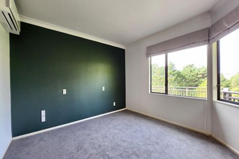 Photo of property in 6a Marjory Close, Broadmeadows, Wellington, 6035