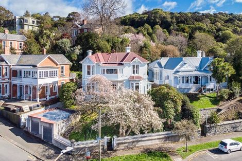 Photo of property in 2 Royal Terrace, Dunedin Central, Dunedin, 9016