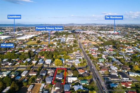 Photo of property in 4 Longburn Road, Henderson, Auckland, 0610