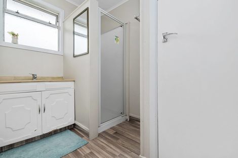 Photo of property in 33b Kawaha Point Road, Fairy Springs, Rotorua, 3015