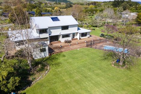 Photo of property in 225 Waitohu Valley Road, Otaki, 5583