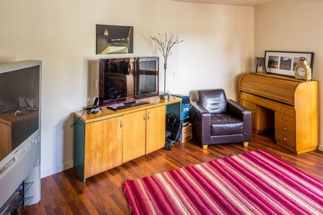 Photo of property in 9 Cromarty Place, Papakowhai, Porirua, 5024