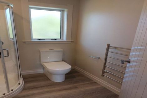 Photo of property in 5 Danske Close, Carterton, 5713