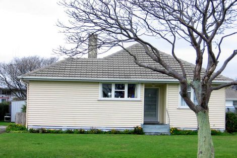 Photo of property in 6 Wakefield Street, Awapuni, Palmerston North, 4412