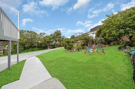 Photo of property in 43 Waimumu Road, Massey, Auckland, 0614