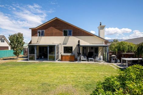 Photo of property in 9 Spruce Close, Alexandra, 9320