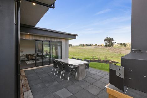 Photo of property in 12 The Fairways, Kinloch, Taupo, 3377