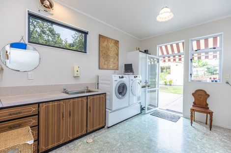 Photo of property in 6 Grey Street, College Estate, Whanganui, 4500