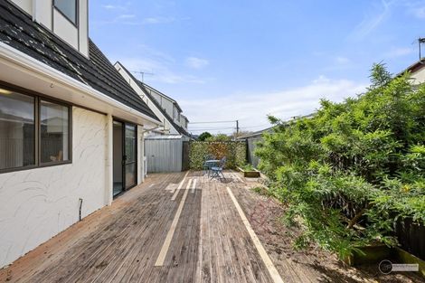 Photo of property in 3/45 Whites Line West, Woburn, Lower Hutt, 5010