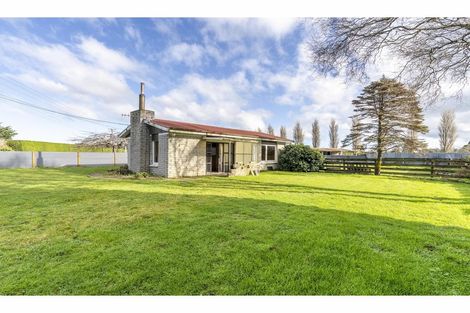 Photo of property in 98 Ryal Bush-wallacetown Road, Ryal Bush, Invercargill, 9876