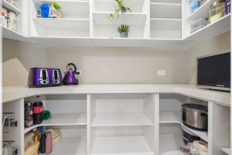 Photo of property in 8 Connor Court, Huntington, Hamilton, 3210