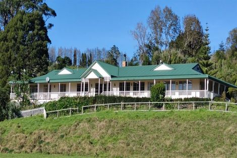 Photo of property in 59 Chamberlain Road, Bombay, 2675