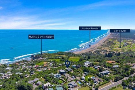 Photo of property in 411 Oaia Road, Muriwai, 0881