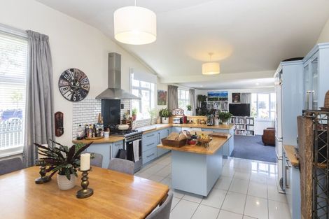 Photo of property in 74 Ranfurly Street, St Albans, Christchurch, 8014