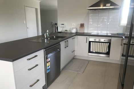 Photo of property in 73 Te Wharo Drive, Papamoa, 3118