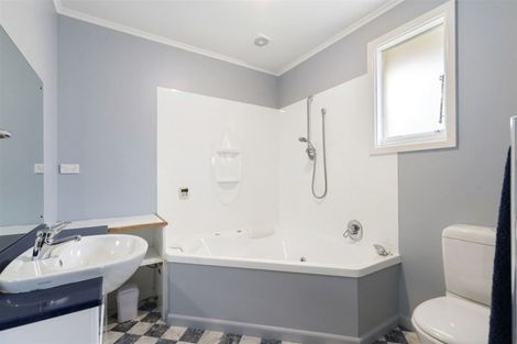 Photo of property in 225 Innes Road, St Albans, Christchurch, 8052