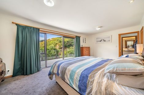 Photo of property in 650 Makara Road, Makara, Karori, 6972