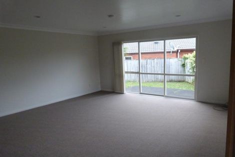 Photo of property in 25 Arlose Place, Westgate, Auckland, 0614