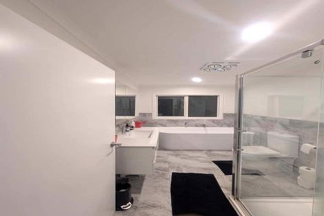 Photo of property in 948a High Street, Avalon, Lower Hutt, 5011