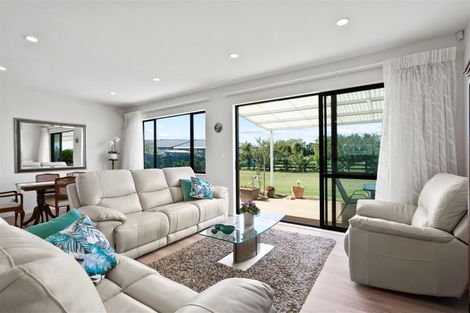 Photo of property in 15 Glen Wallace Road, Waipu, 0510