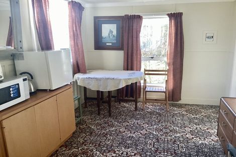 Photo of property in 21 Peel Street, Lawrence, 9532