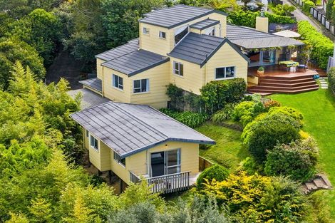 Photo of property in 673 East Coast Road, Browns Bay, Auckland, 0630