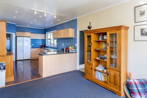 Photo of property in 531 Kawiu Road, Levin, 5572