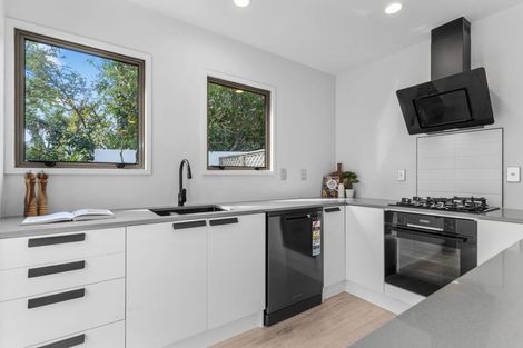 Photo of property in 2/37 Poynder Avenue, Merivale, Christchurch, 8014