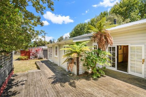 Photo of property in 512a Parewanui Road, Bulls, 4894