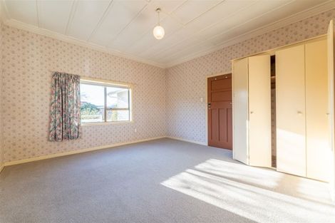 Photo of property in 38 Campbell Street, Geraldine, 7930