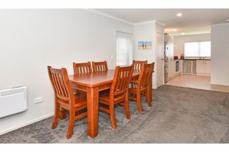 Photo of property in 10 Taiaapure Street, Weymouth, Auckland, 2103