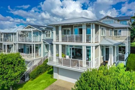 Photo of property in 15 Landmark Terrace, Orewa, 0931