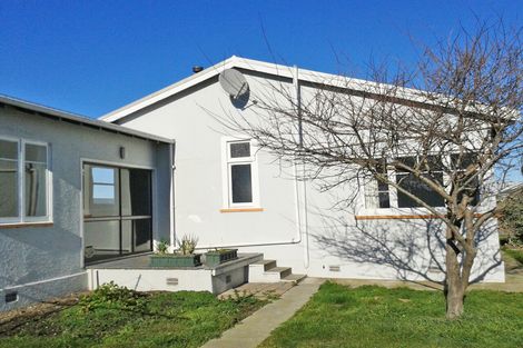 Photo of property in 2 Lynn Street, Oamaru North, Oamaru, 9400