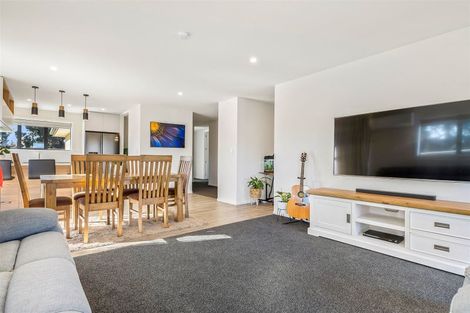 Photo of property in 10 Wykes Place, Amberley, 7410