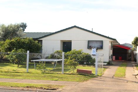 Photo of property in 23 Cottingham Crescent, Mangere East, Auckland, 2024