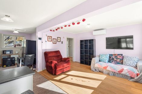 Photo of property in 20 Truman Road, Bryndwr, Christchurch, 8053