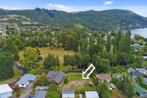 Photo of property in 44 Kinloch Road, Kinloch, Taupo, 3377