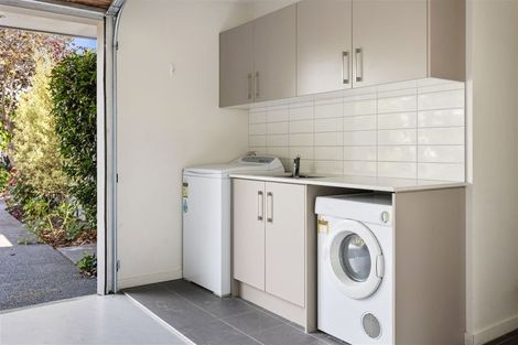 Photo of property in 70b Jeffreys Road, Fendalton, Christchurch, 8052