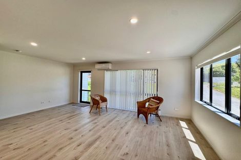 Photo of property in 64e Coxhead Road, Manurewa, Auckland, 2102