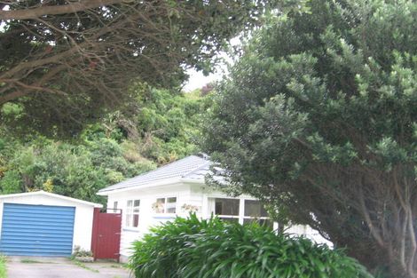 Photo of property in 56 The Drive, Tawa, Wellington, 5028