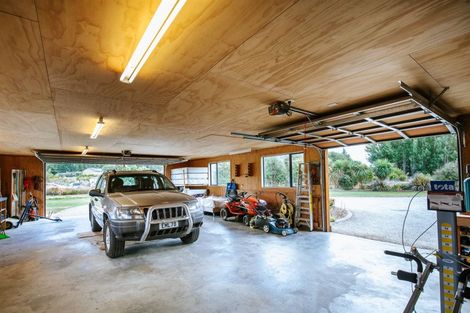 Photo of property in 17 Balneaves Lane, Albert Town, Wanaka, 9382