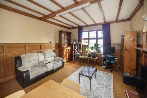 Photo of property in 76 Wharfe Street, South Hill, Oamaru, 9400