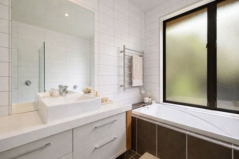 Photo of property in 5 Glengarry Court, Jacks Point, Queenstown, 9371