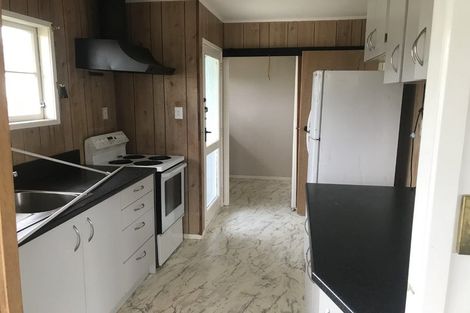 Photo of property in 58 Moncrieff Avenue, Clendon Park, Auckland, 2103