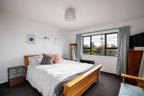 Photo of property in 19 Takiroa Street, Urenui, 4375