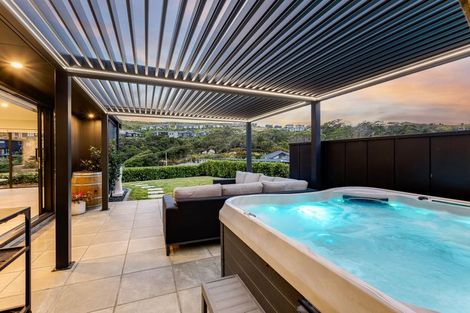 Photo of property in 23 Banks Boulevard, Whitby, Porirua, 5024