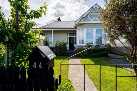 Photo of property in 44 Hargest Crescent, Saint Kilda, Dunedin, 9012