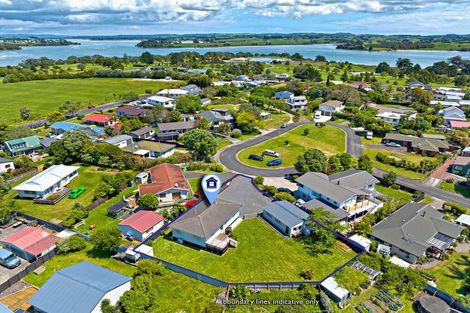 Photo of property in 4 Leaming Place, Clarks Beach, 2122